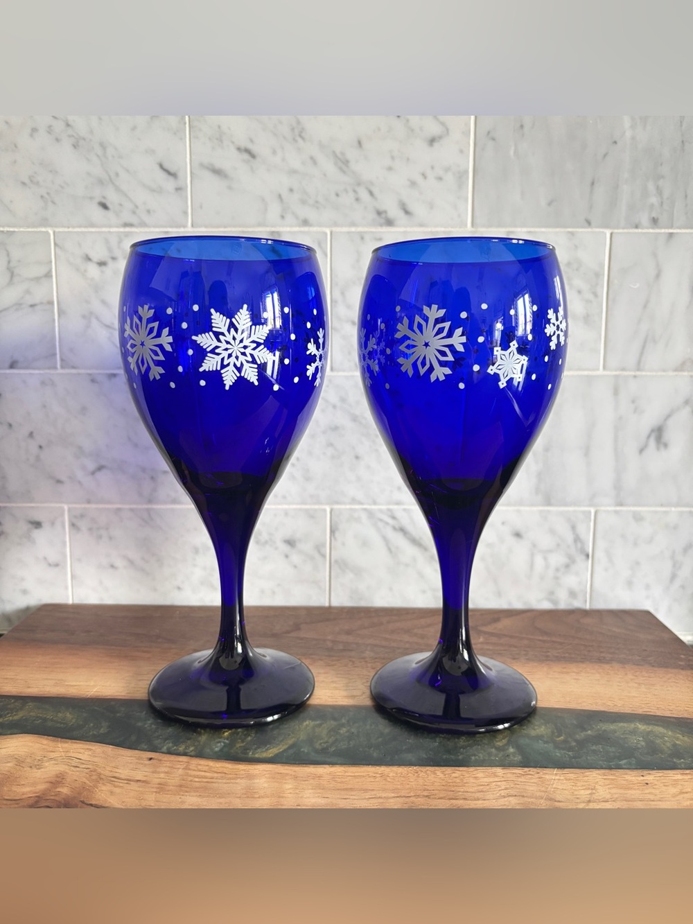 Pair of Vintage Libbey Cobalt Blue Snowflake Wine Glasses, Made in USA